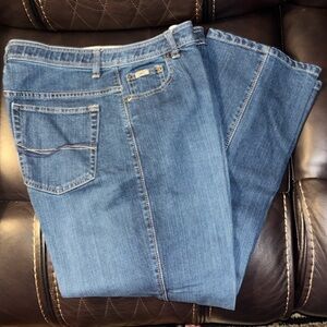 Women’s Lee Comfort Stretch Waistband Jeans, Size 16S, Medium Blue